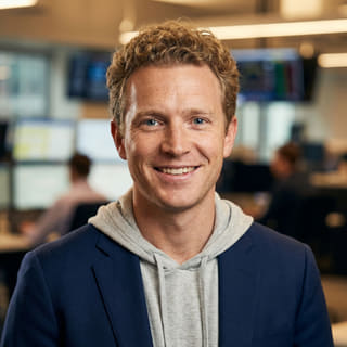 Ryan Brooks, Analista di Trading Senior di Riva Capitora